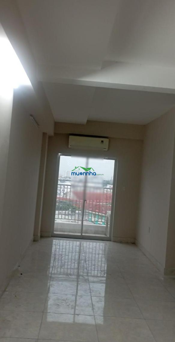 Cho thuê cc blue sky tower, 8 triệu, 63 m2, 2pn, 2wc, hàng hiếm tại a4, bình trưng đông, q2, hcm