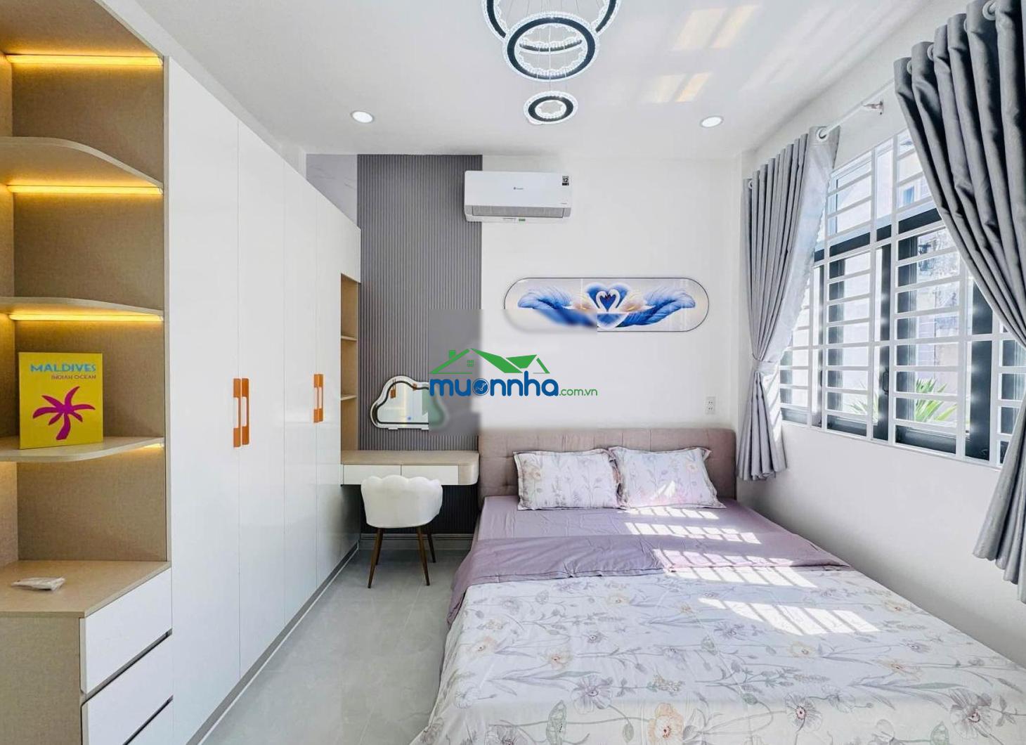 Nhà 4 tầng hẻm xe hơi sạch đẹp 4pn khép kín mua dọn vào ở ngay tiện ích không thiếu gì
