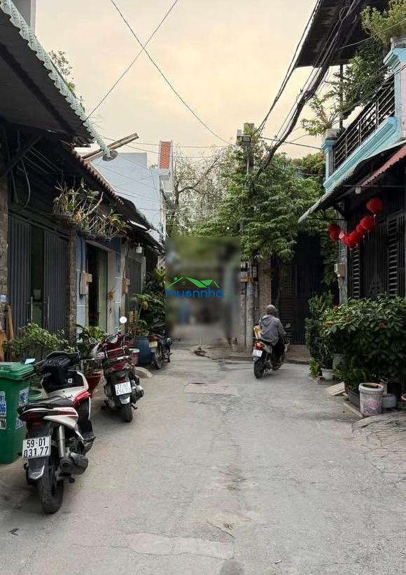 Cần bán gấp nhà ngay chợ thiếc, 80m2, hẻm ô tô đậu cửa, chỉ 3tỷ950 còn thương lượng - 3