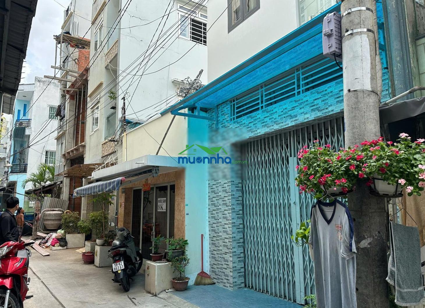 Nhà đẹp 2 lầu (4.3x13) hẻm 5m đường hậu giang q.6