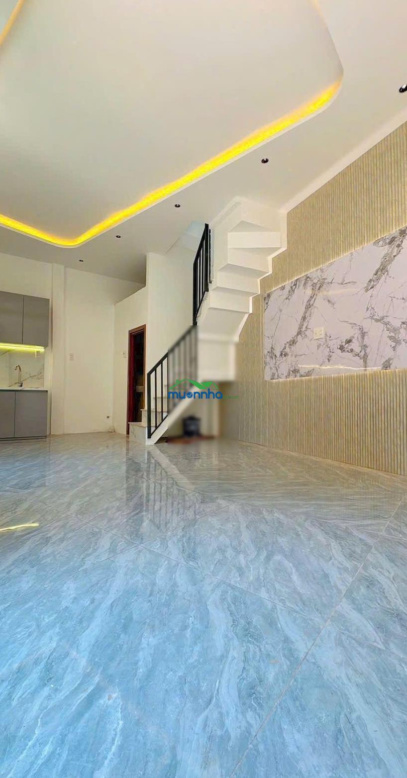 Nhà bán hẻm 3m. diện tích rộng. mới vào ở ngay. - 2