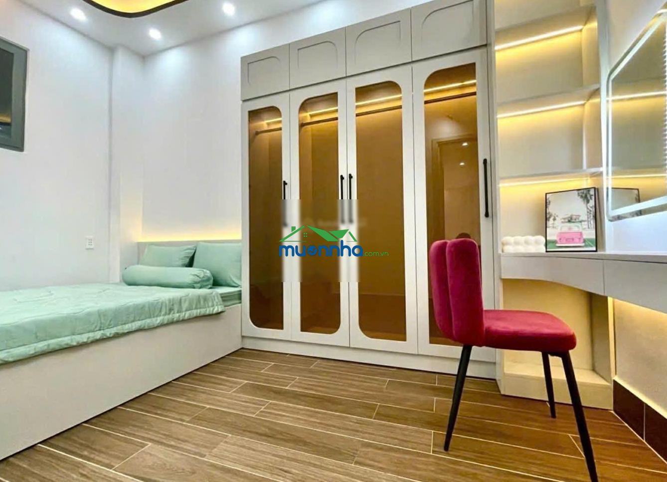 Nhà phố hiện đại full nội thất - 2