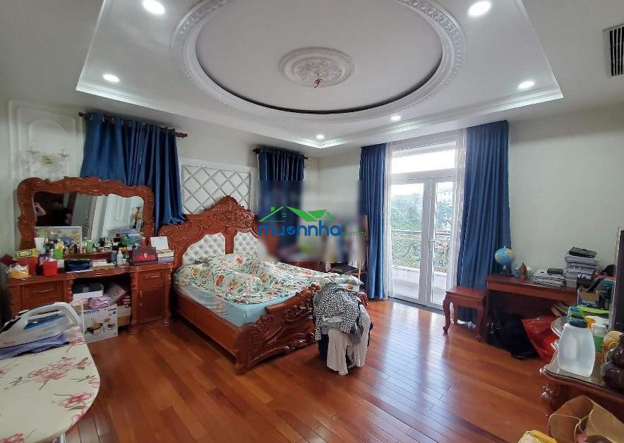 Hẻm ô tô thông dương quảng hàm - gần emart. 100m² - 5 tầng. - 2