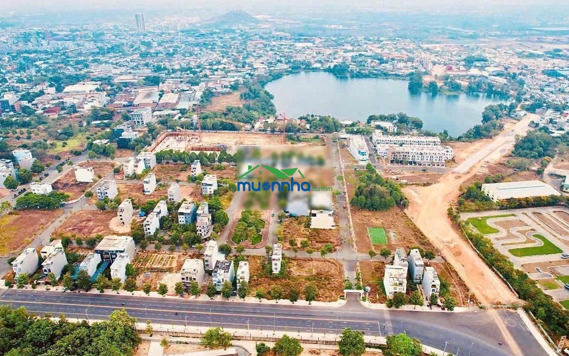 Cần bán lô đất 100m2 đối diện chung cư trong khu đô thị bình nguyên