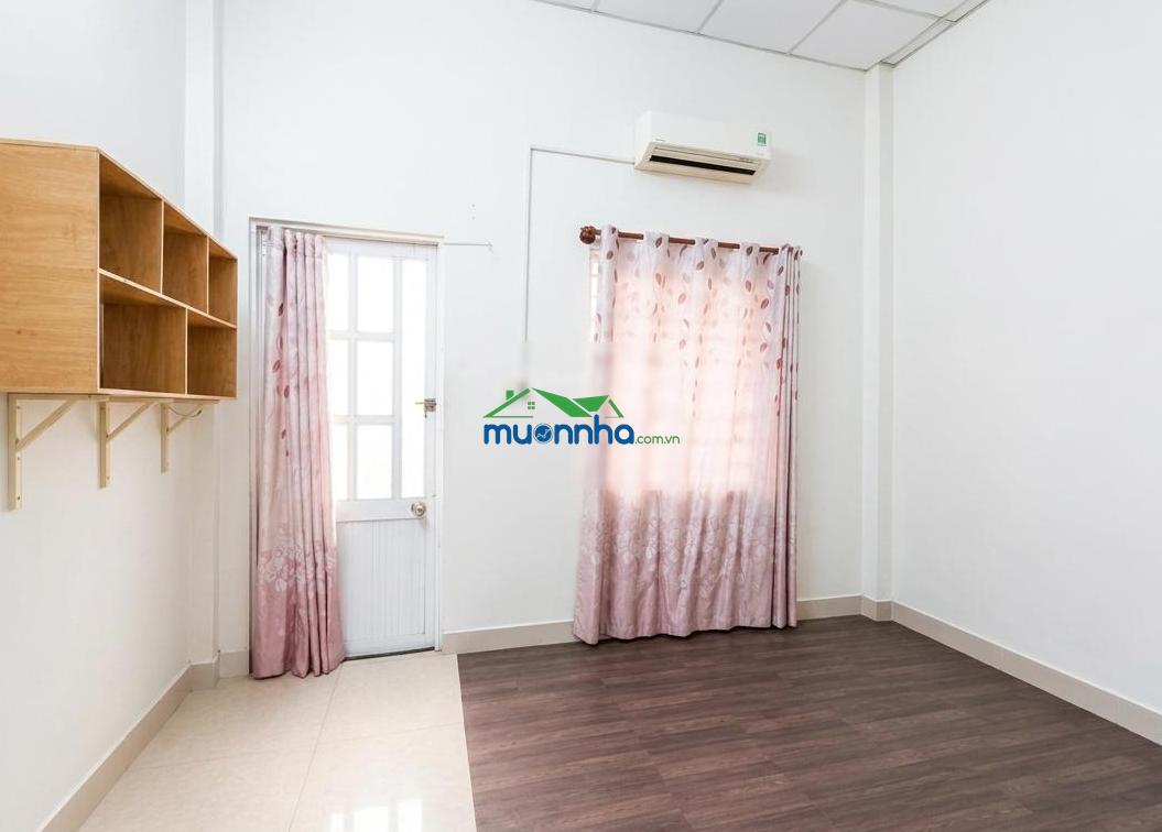 Đường xe hơi 7m giá chủ ngộp chỉ 4 tỷ 350 nhà đẹp vào ở ngay - 2
