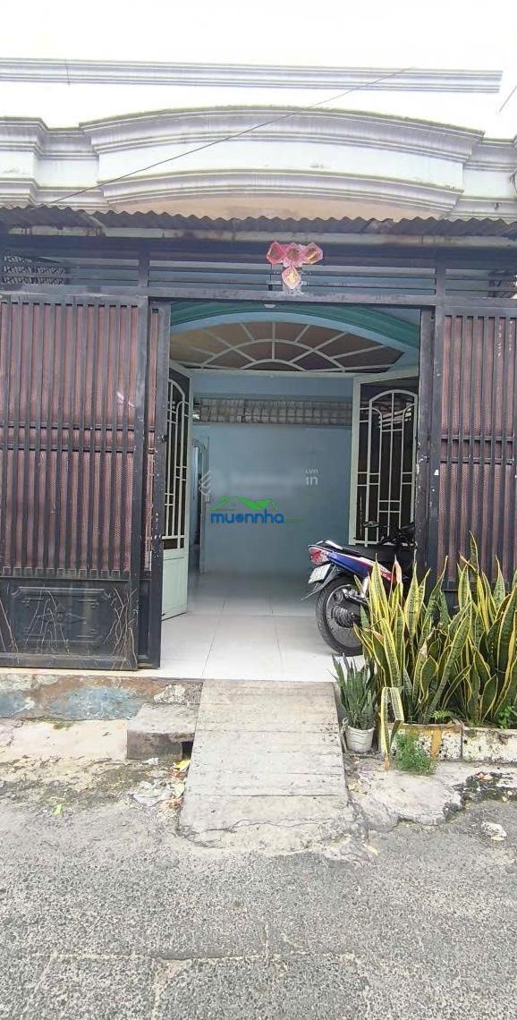 Bán nhà c4 cách 10 bước chân ra đ. tô hiệu, xe hơi ngủ trong nhà|4m x 13,3m|sổ riêng|chỉ 5,6tỷ(tl)