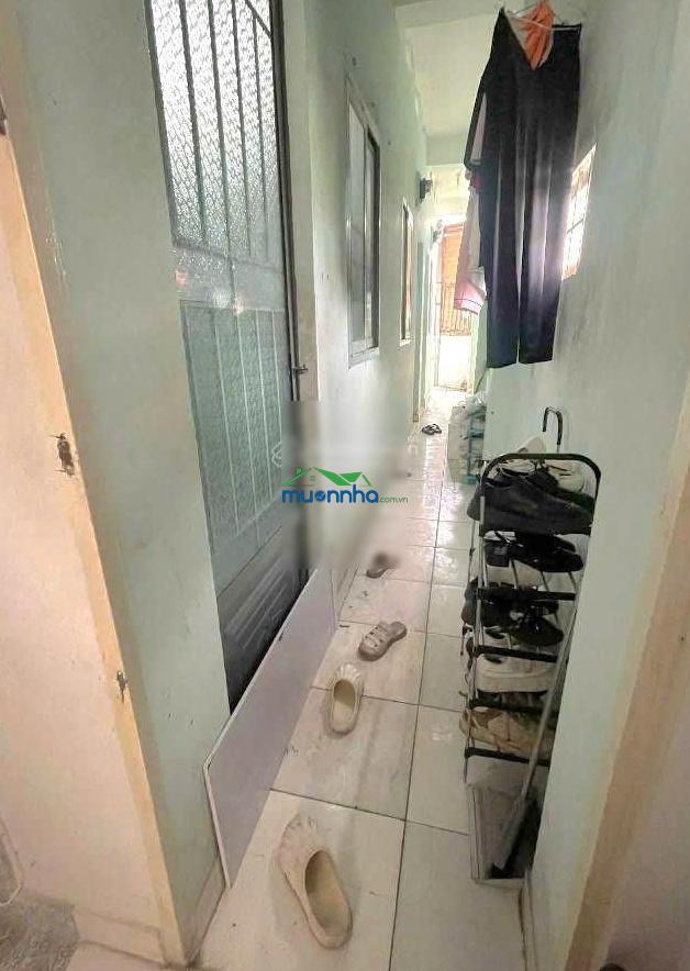 Bán chdv 81 phạm văn đồng p3 4,7x17 cn 80m² đct 13p tn 400tr/năm, cách mặt tiền 30m, giá 9,5 tỷ tl