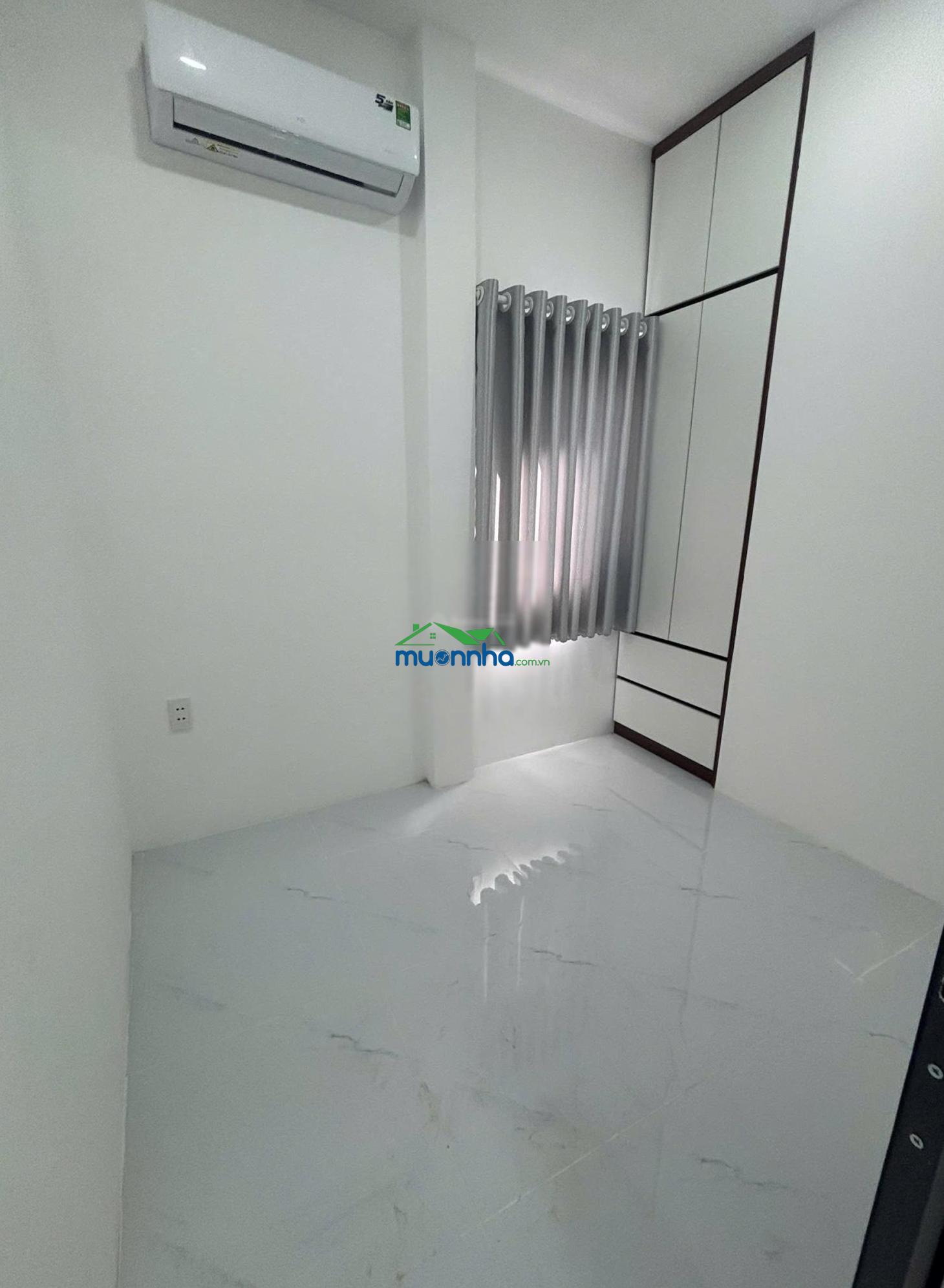 Chính chủ định cư mỹ, cần bán gấp nhà hoàng xuân nhị - âu cơ xây 2 tầng, 2 phòng ngủ mới đẹp