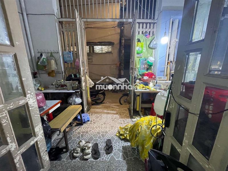 🔥 Nhà kiên cố , 2 mặt tiền