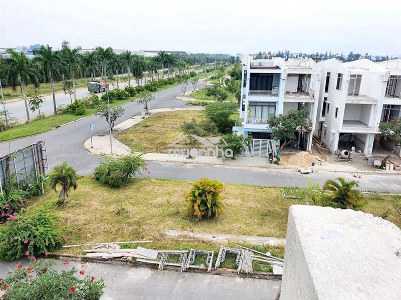Chính chủ cần bán nhanh nền làng sen việt nam dt 82 m2