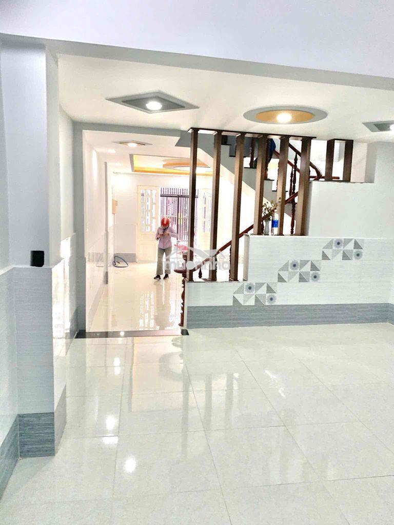 NHÀ HẼM 1/ QUANG TRUNG CÁCH CHỢ HOC MON 30M . MỚI ĐẸP