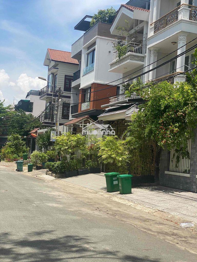 Bán biệt thự 3 tầng, ngang 7m, kdc phong phú 5 ngay bến xe q8,