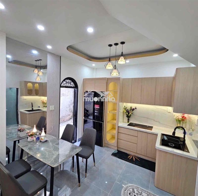 Bán nhanh căn hộ quận 10, 63m2, 2pn, căn góc đường ngô quyền, chỉ 4ty6