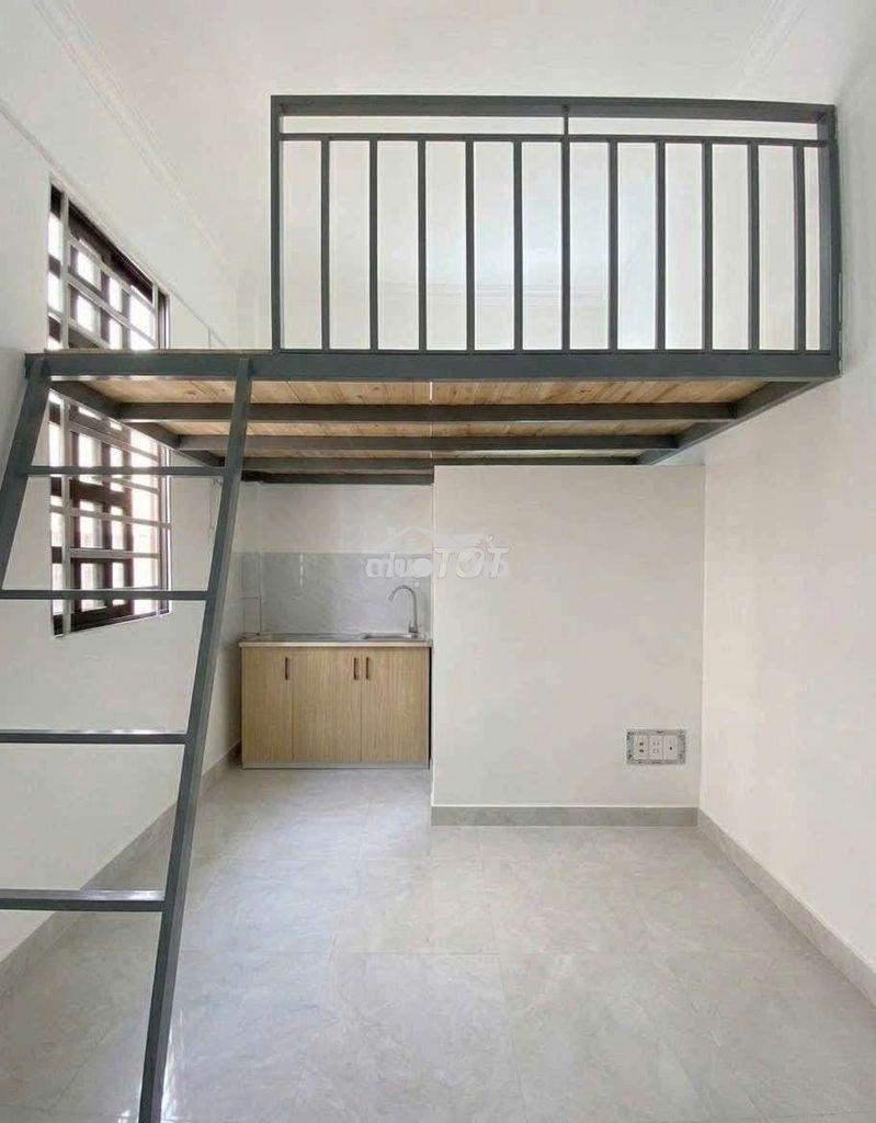 Khai trương nhiều phòng ban công, có gác cao, sát đh quốc tế hồng bàng