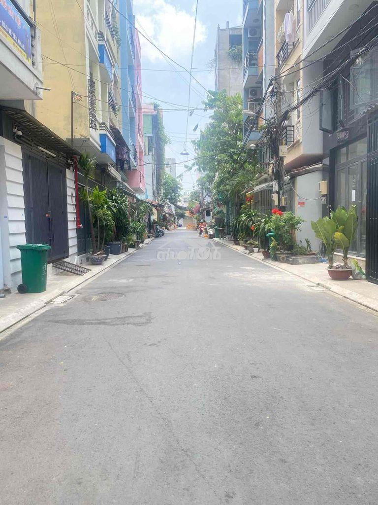 4.2*15m . 3 tầng. hơn. 7 🧄  phạm văn bạch - tân bình