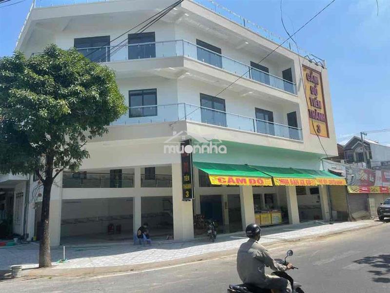 Bán nhà góc 2 mặt tiền