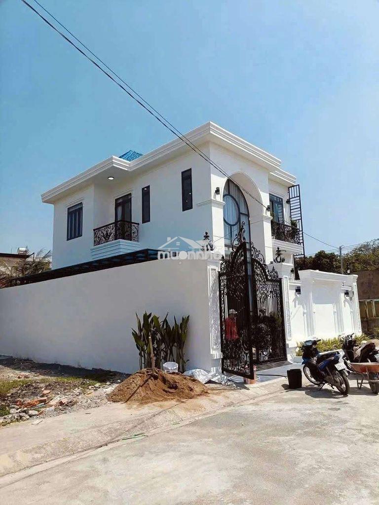 Biệt thự full nội thất mới tinh