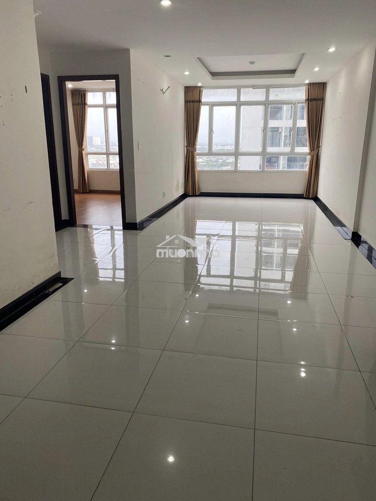 Căn hộ giai việt q.8 3pn 2wc nhà trống 