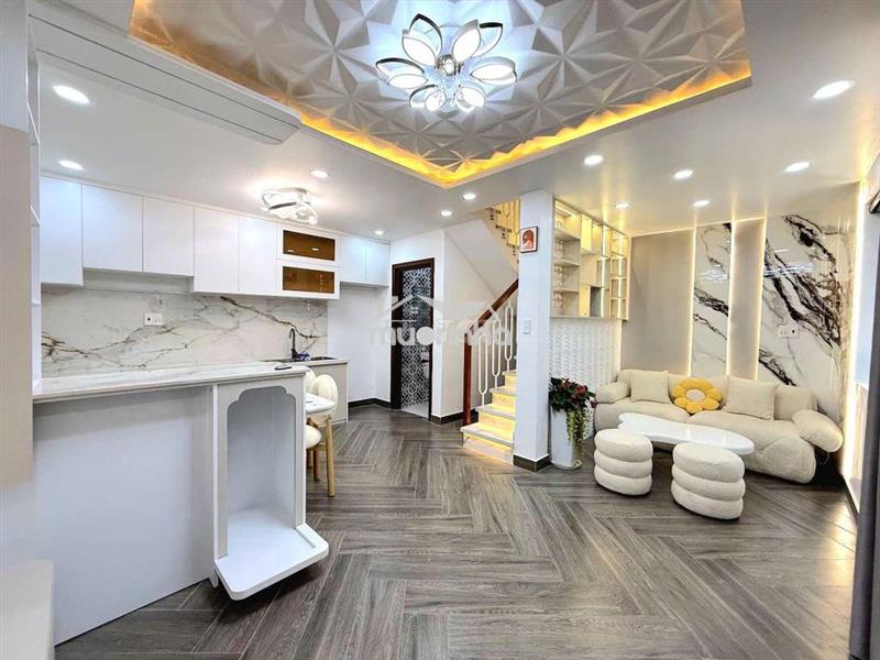 Nhà 2 tầng cách mặt tiền 20m khu chế xuất tân thuận quận 7 3 tỷ 99