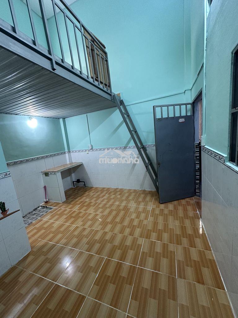Phòng trọ có gác 25m2,p. thạnh xuân- cầu ba tấn.q.12 - 2