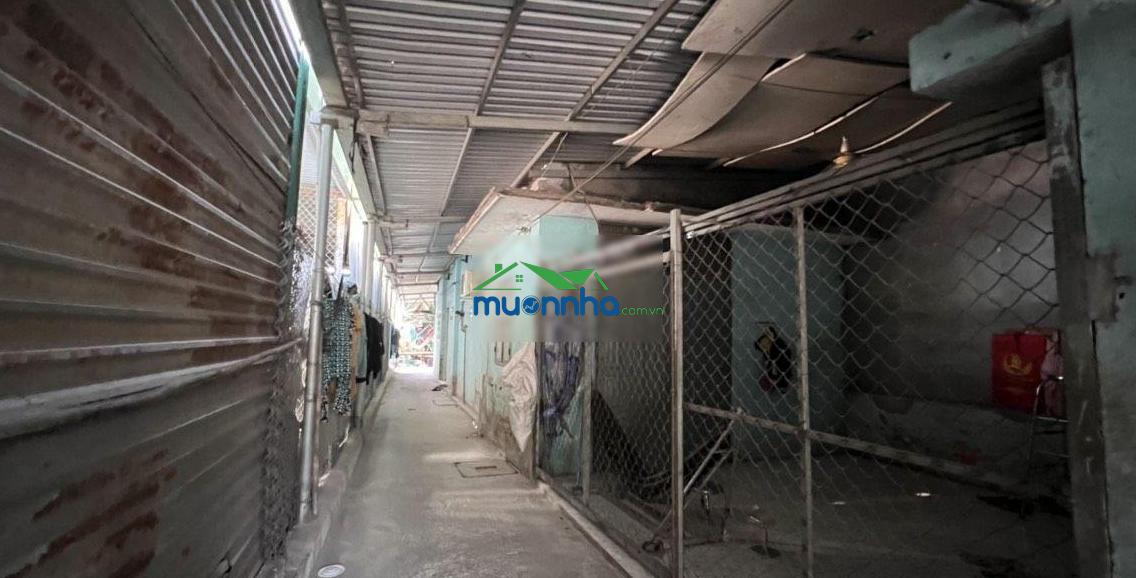 Bán 10 phòng trọ 1 ki ốt thuận nhập 30tr/tháng khu vực thuận lợi mua bán kinh doanh