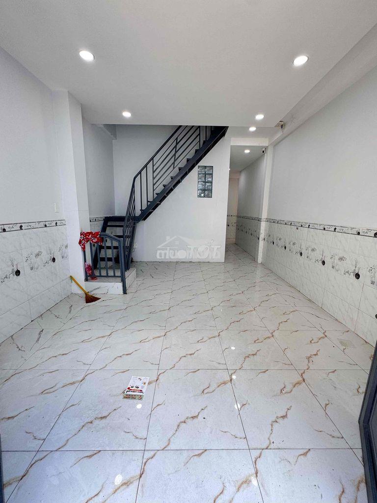 Cho thuê nhà mới 52m2 1 lầu 3pn 3wc p15 q8