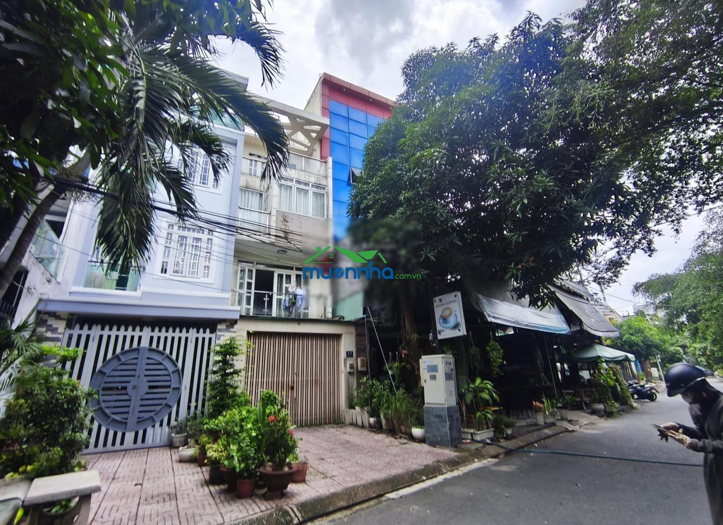 Mặt tiền view bờ sông tạ quang bửu, 5 tầng thang máy xịn sò, 144m2