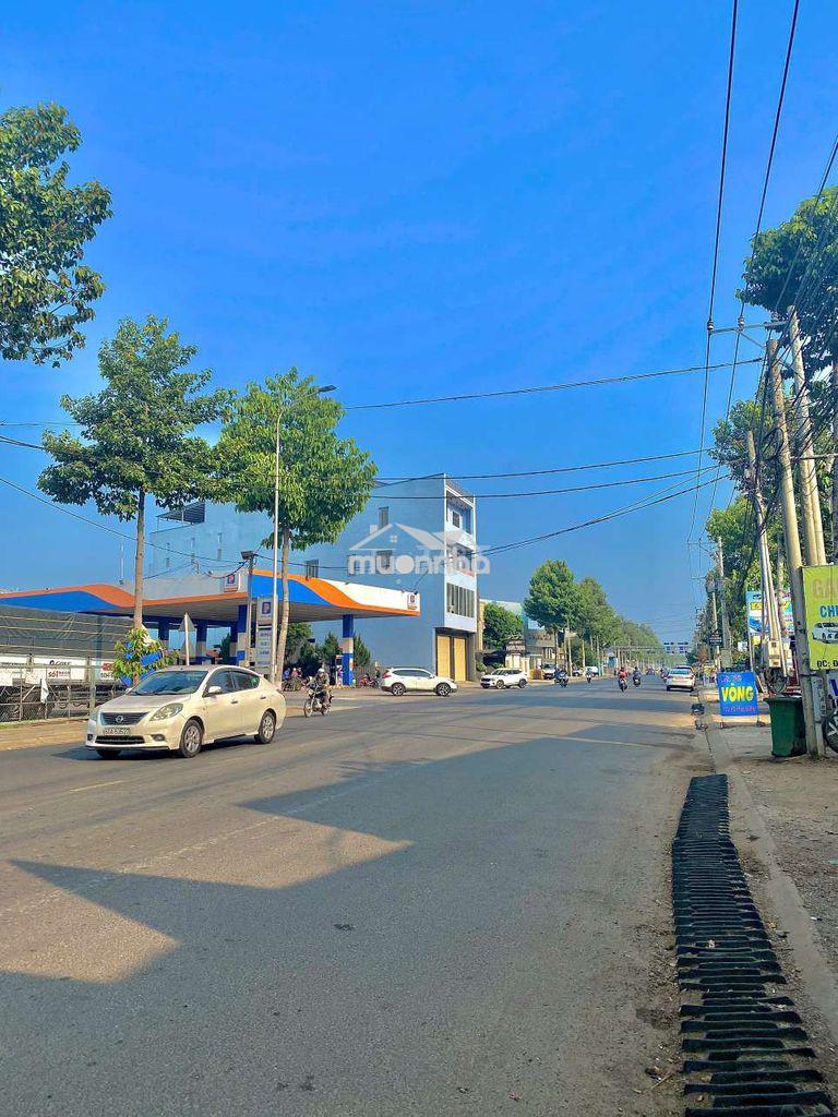 NỀN TRUNG TÂM LONG KHÁNH CÁCH HỒ THỊ HƯƠNG 500M