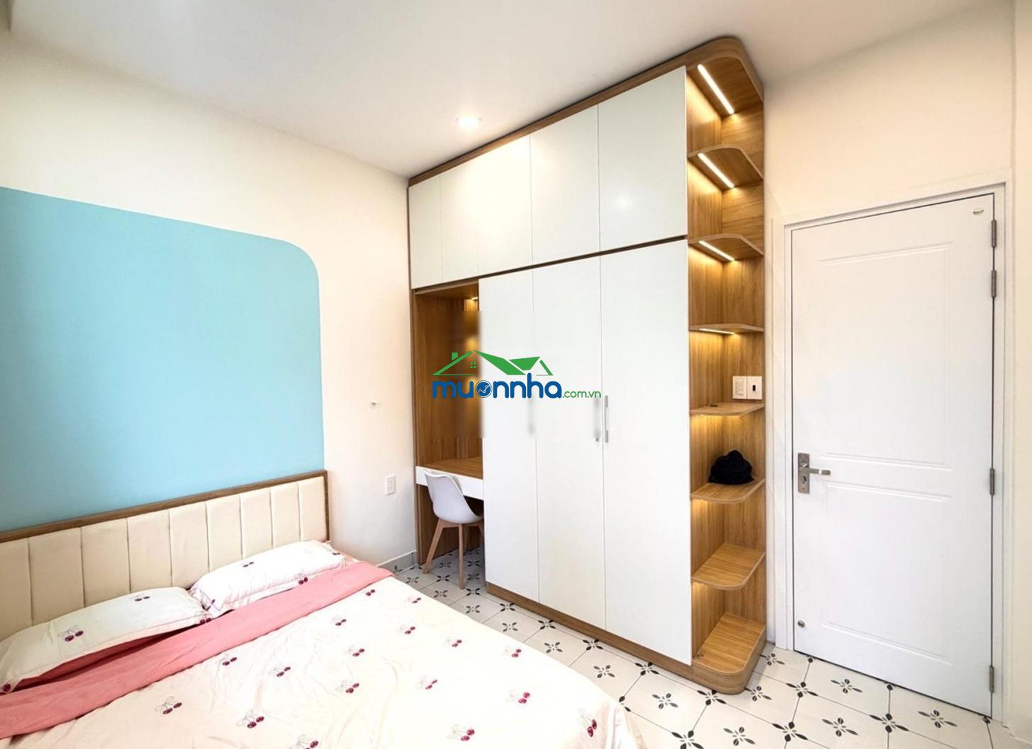 Giảm 300tr - hẻm oto thông 44m2 (3p ngủ) gần emart, nhà đẹp vào ở ngay