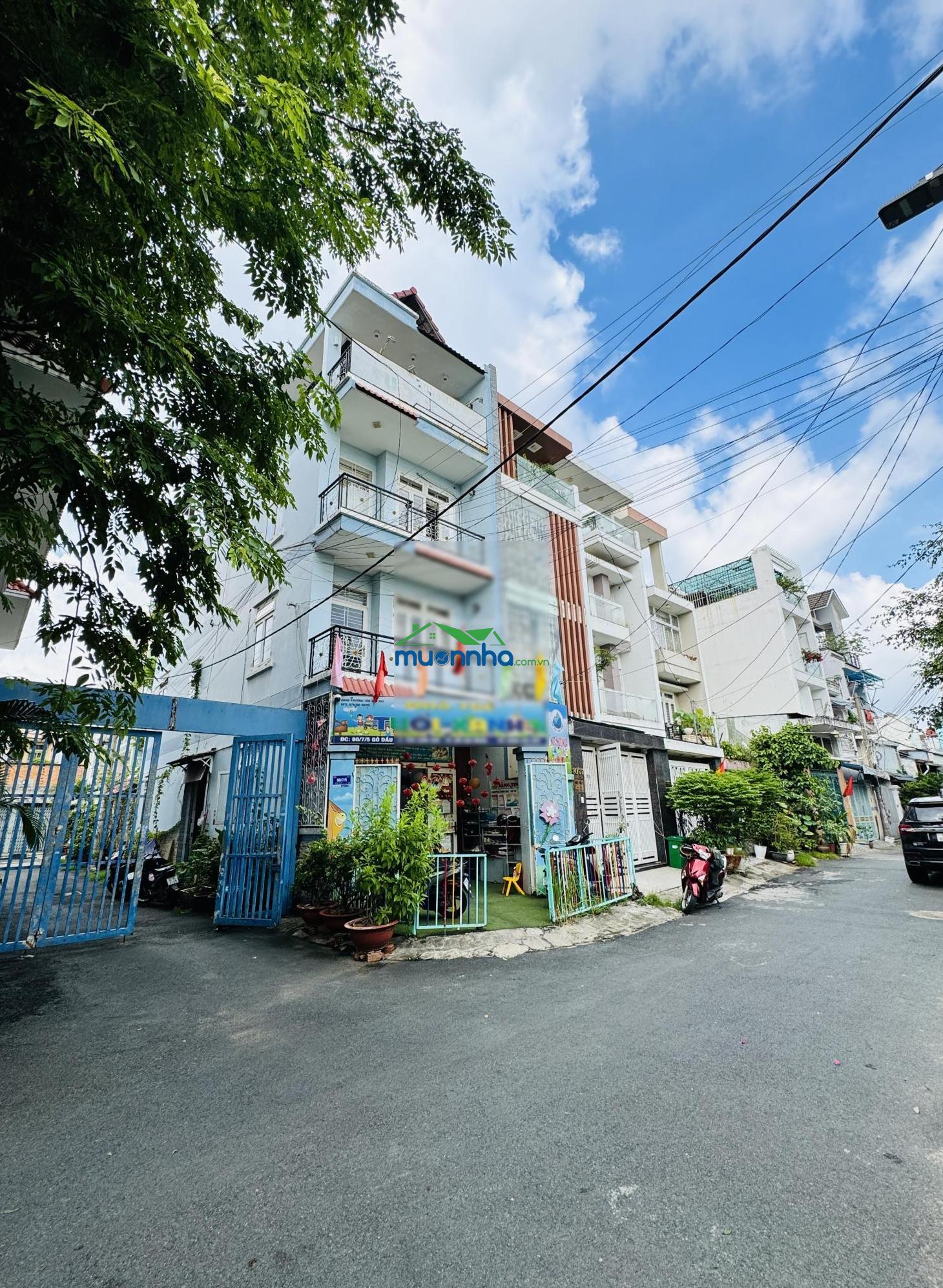 Góc 2 mặt tiền hẻm 8m gò dầu, p. tân sơn nhì. (dt: 4.5x17m 4 tầng). giá: 11.5 tỷ
