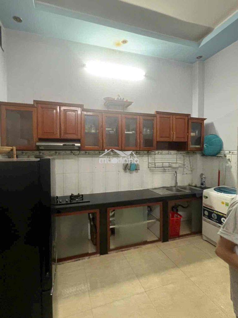 Cko thue  nhà có nội thất 237 phạm văn chiêu (4x13) trệt , lầu , 2pn - 4