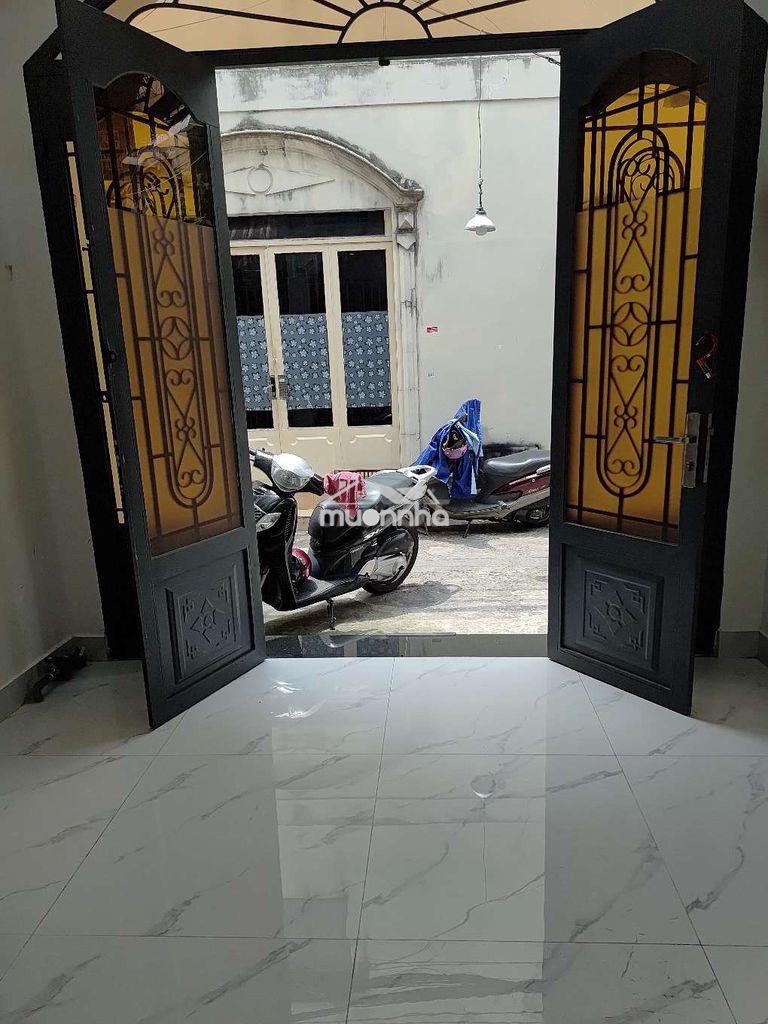 Nhà bán trần hưng đạo, phường 2, dt: 3,5x7m, giá:2.880 tỷ - 2