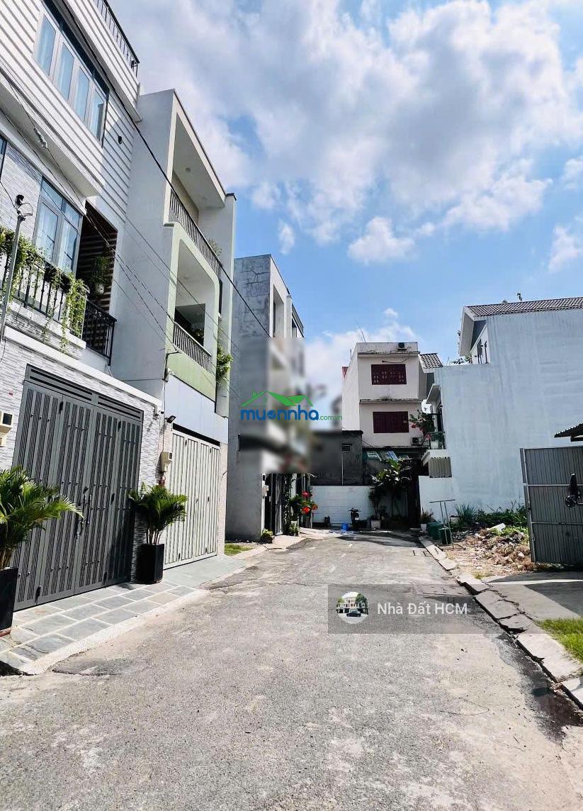 Bán nhà mới xây 3 tầng kiên cố khu apec trường thọ, khu dân trí, đường oto né nhau