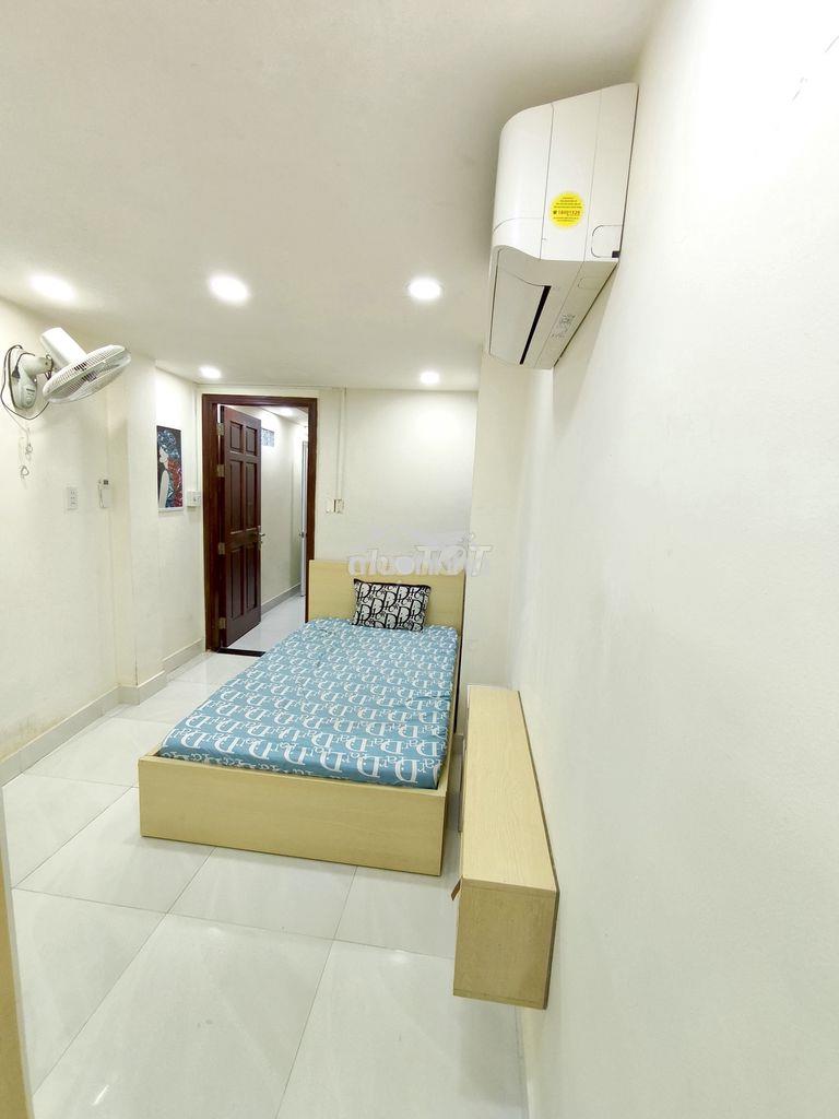 Hot!!! 1 phòng ngủ tách bếp - 30m2 -  giá rẻ chỉ 4,7tr