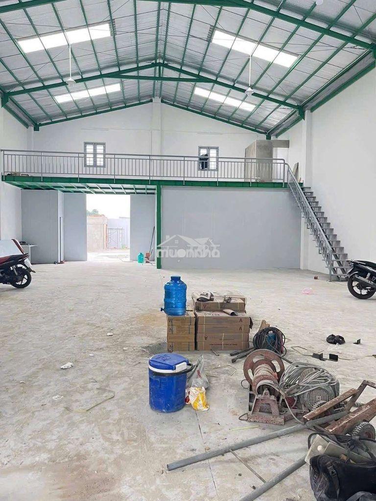 Cần cho thuê  kho xưởng bà điểm hm .dt 500m xe tải 10 tần giá 35 triệu - 3