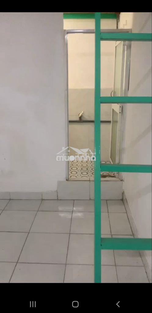 Phòng rẻ nhất đường lò gốm q6