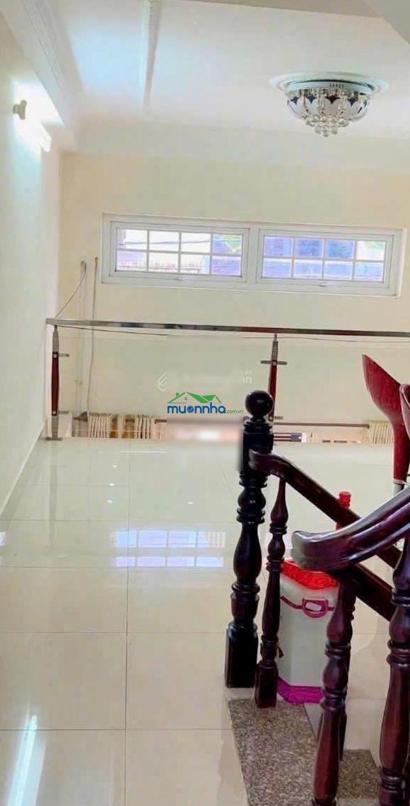 Căn nhà gần city land, nhà 54m2 nguyễn văn nghi. xây 1 trệt 2 lầu, hẻm 6m