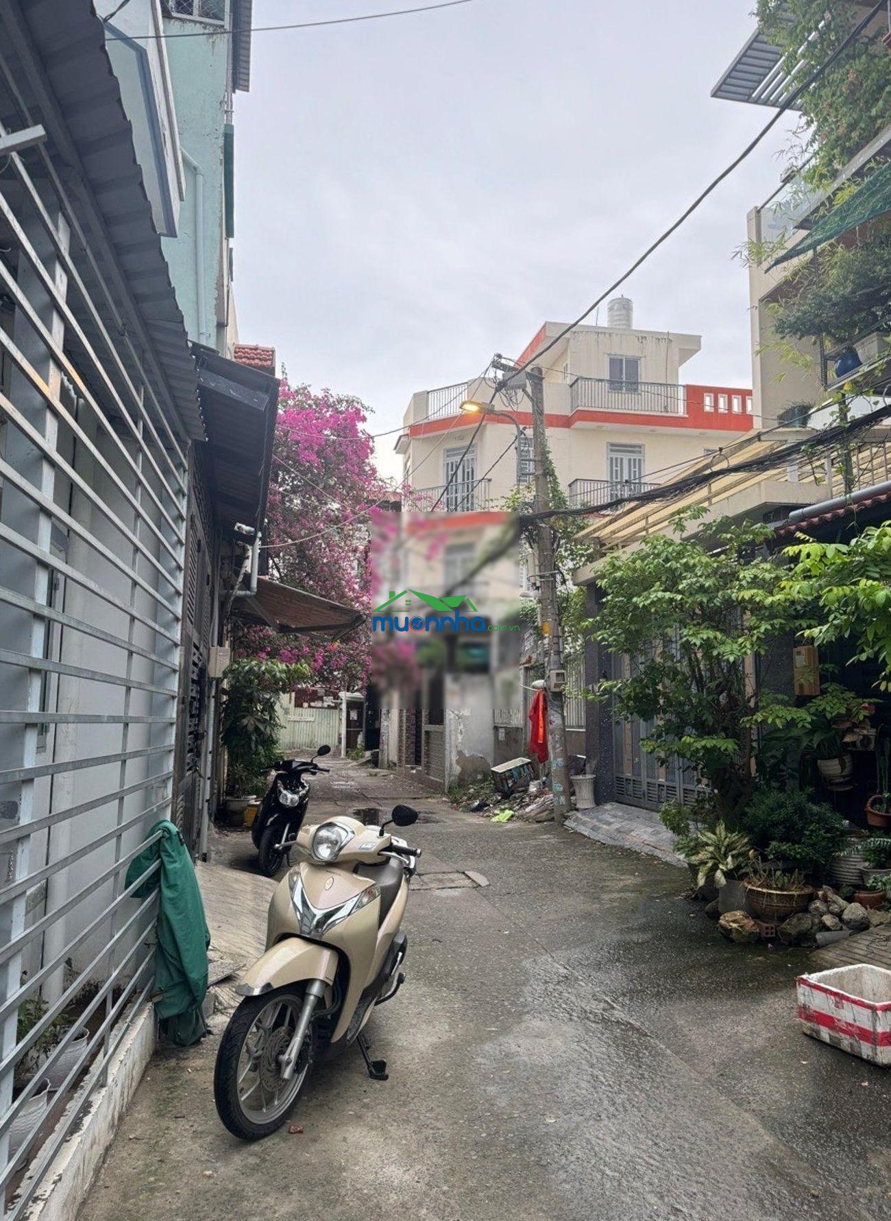 Bán đất tặng nhà, chỉ 3.990tỷ, 56 m² lô góc 2 mặt tiền hẻm xe hơi, gần kdc sài gòn mới