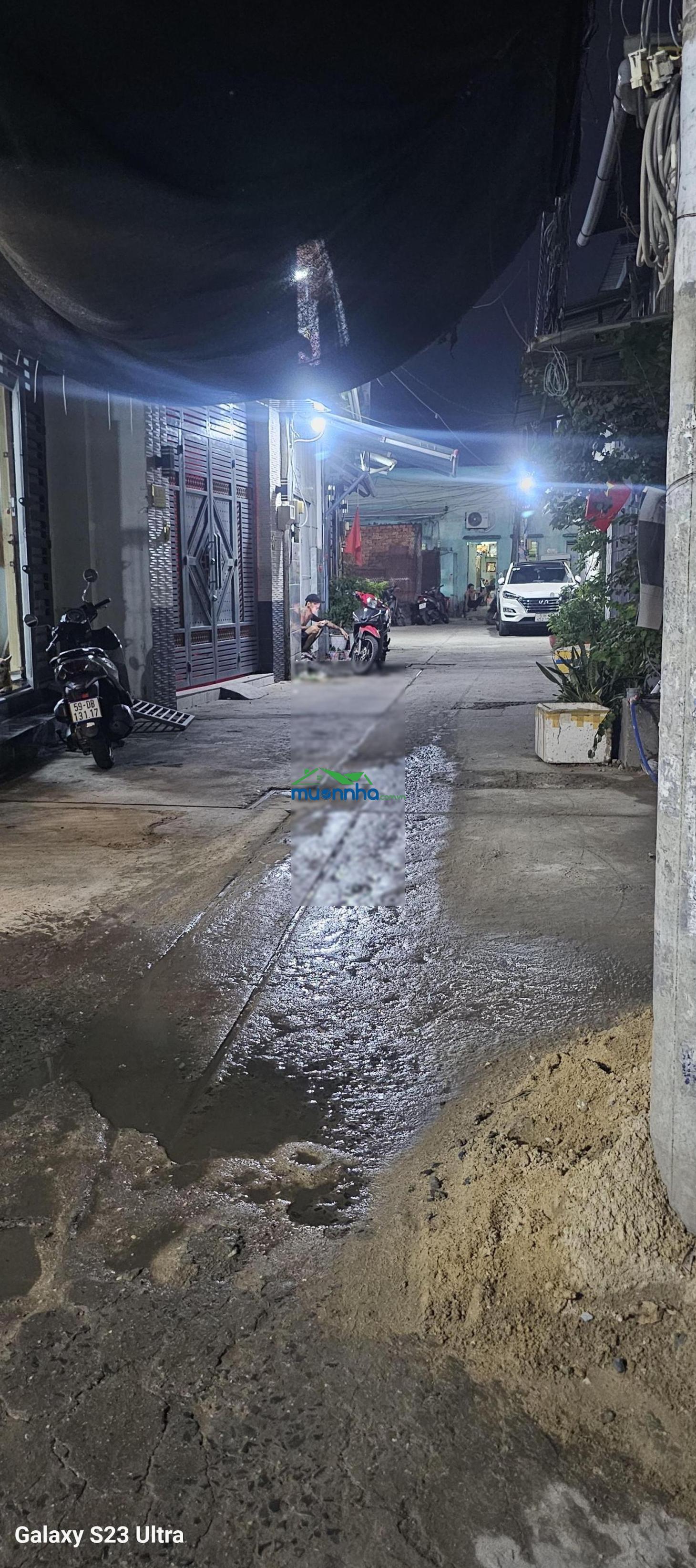 Nhà đẹp tân hòa đông - ngang lớn 4.5m - sát ngã 4 bốn xã - chỉ hơn 2 tỷ! - 3