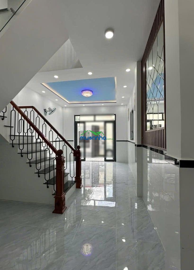 Nhà shr xây mới 100% hóc môn ô tô tận nhà chỉ 3,27 tỷ - 2