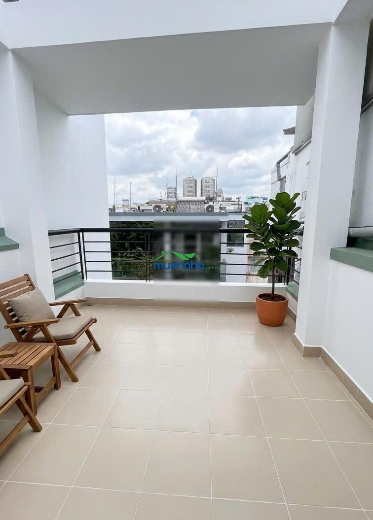 Bán nhà đường lê hồng phong quận 10 hẻm đẹp 5 tầng chỉ 8,35 tỷ- 0933 233 ***