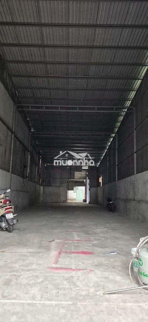 Cho thuê nhà  và kho ( dt500m2 )  - 3