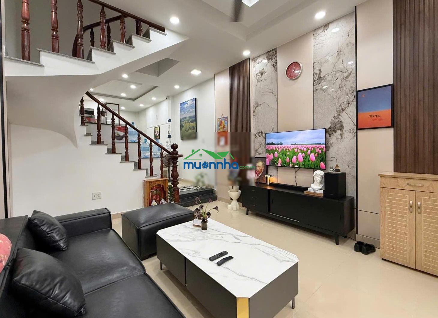 Hàng hiếm tại quốc lộ 13 - 7,5 tỷ - 4 x 13 - 3 tầng - Ảnh 3
