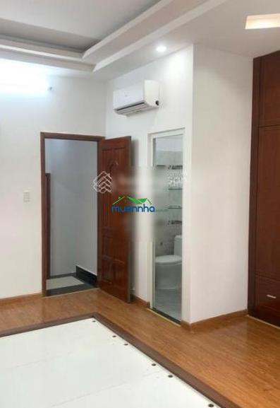 Quá rẻ! chỉ 6.7 tỷ có nhà 3 tầng kiên cố vào ở ngay, dt 4x15m, hẻm xe tải 6m, nhà 3 tầng