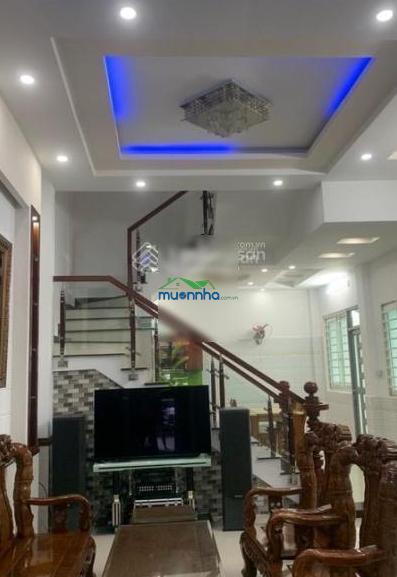 Quá rẻ! chỉ 6.7 tỷ có nhà 3 tầng kiên cố vào ở ngay, dt 4x15m, hẻm xe tải 6m, nhà 3 tầng - 2