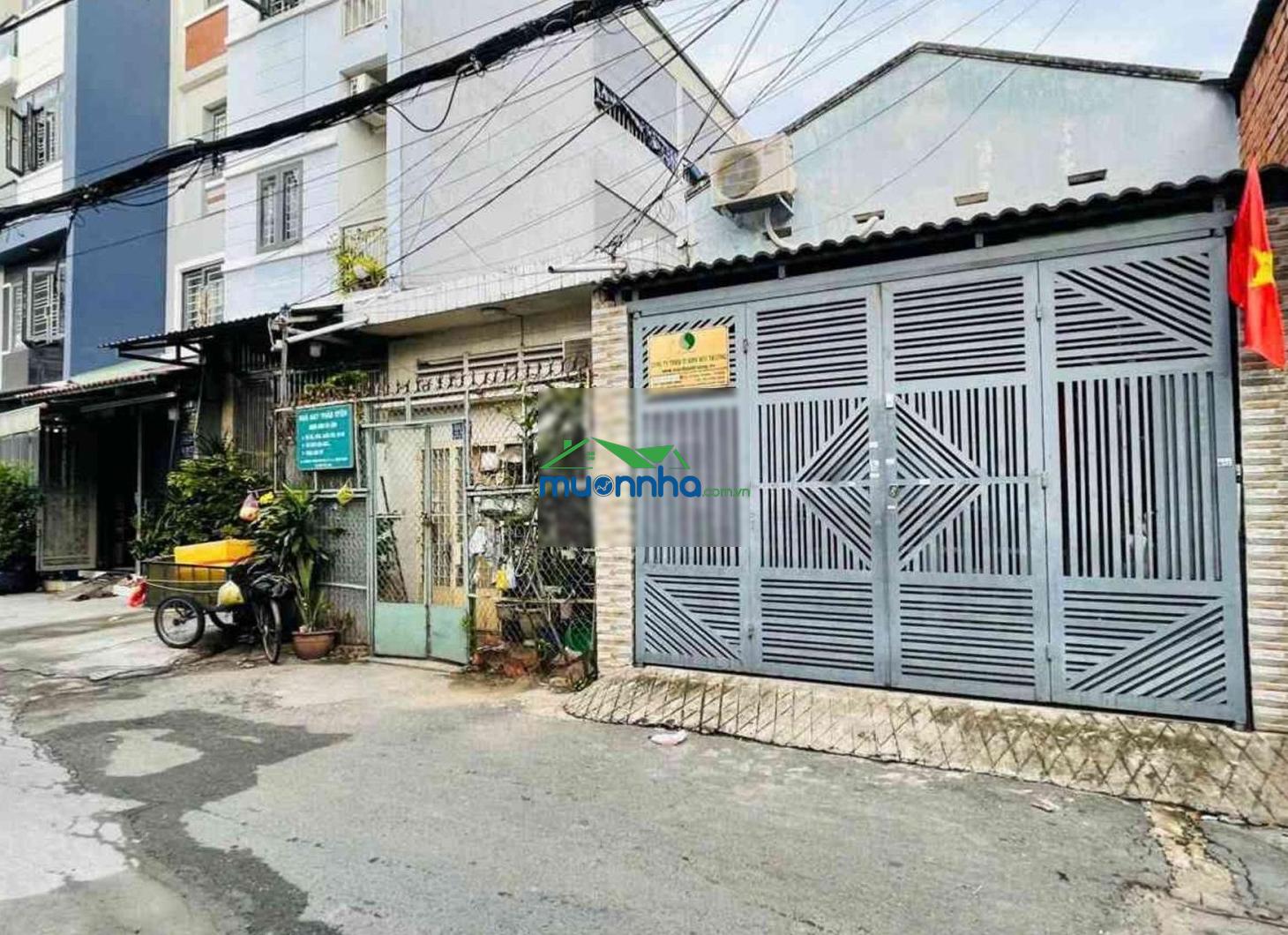Hiếm, dtich 66m², ngang 4,2m, xe hơi đổ cửa, shr, sát chợ, trường học, nhỉnh 7 ty tl - 3