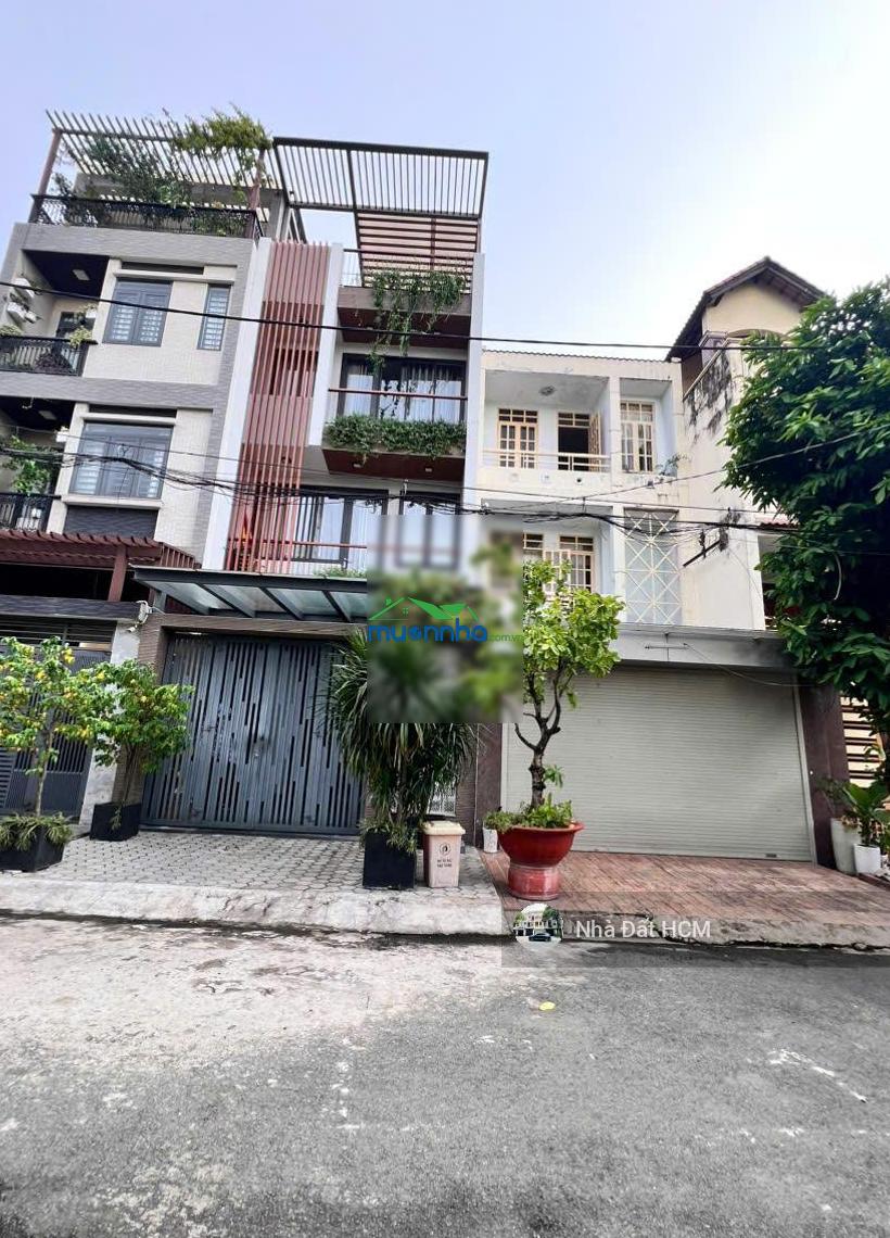 Nhà 3 tầng hoàn công đầy đủ, khu dân cư sát himlam linh chiểu, ngang 5m vuông vức
