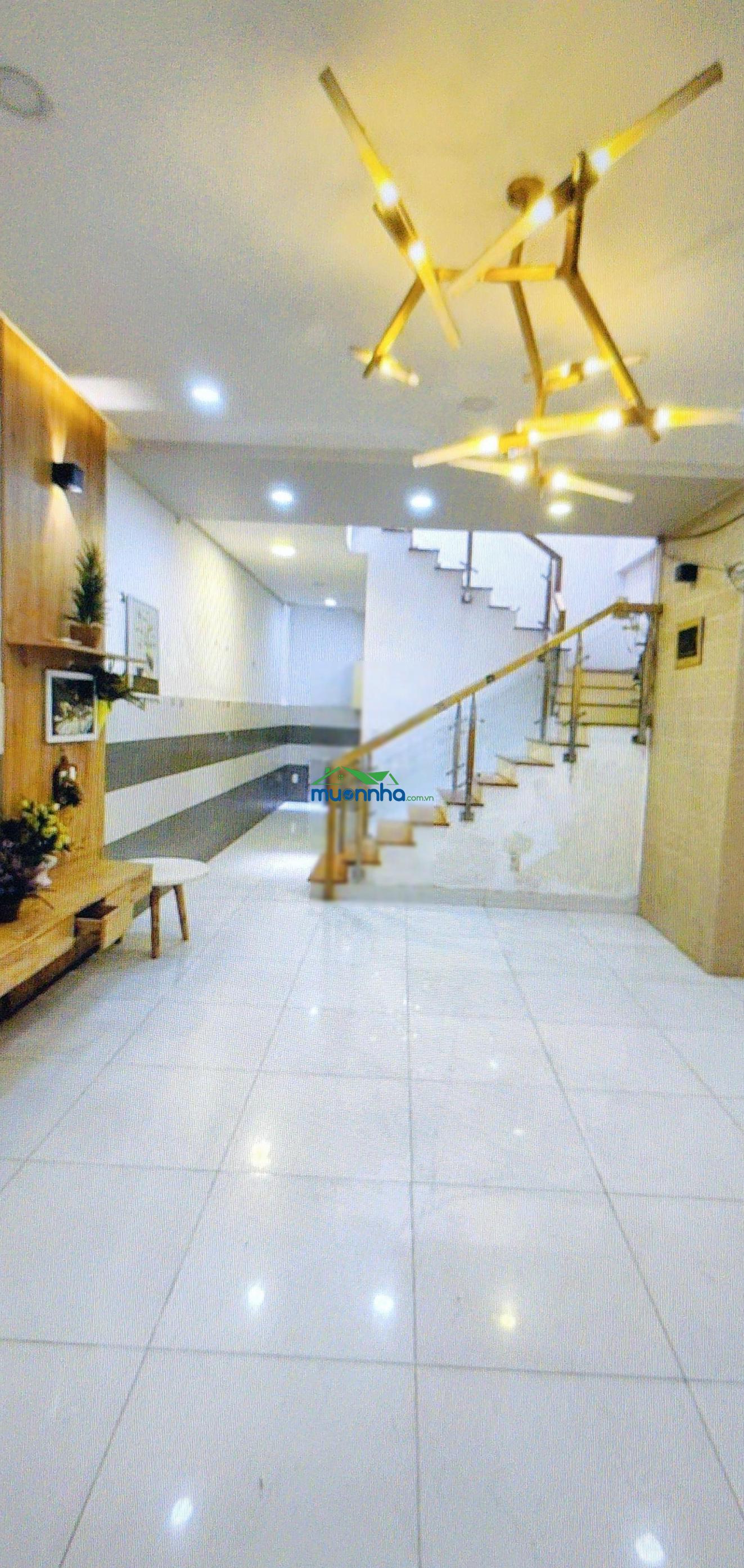 Nhà quận 7 giá nhà bè, kế chung cư đức khải, ngang lớn gần 9m, sẵn 6 phòng cho thuê có dòng tiền
