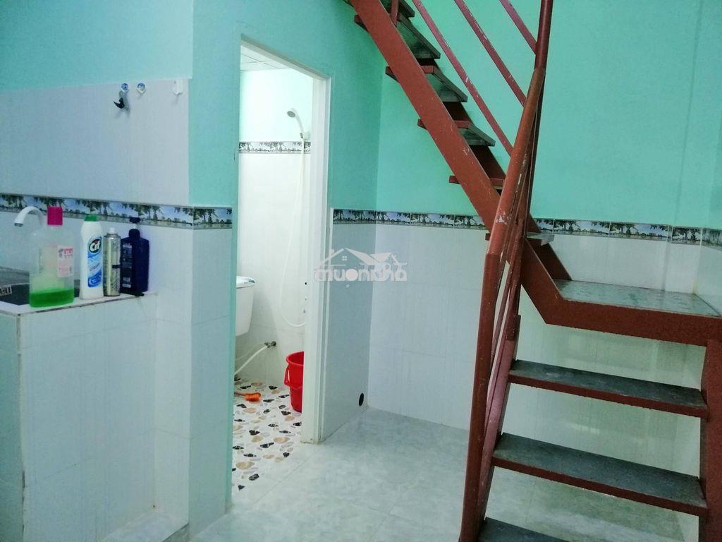 Cho thuê nhà ở 1 trệt 1 lầu trung tâm quận 7 - 4