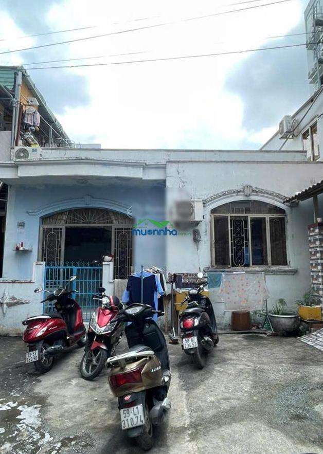 Ngang lớn bán nhà hxh nguyễn văn đậu 8,2x8,3 nhà cấp 4 tiện xây mới
